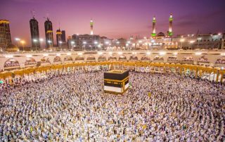 Can Airplanes Fly Over Mecca?